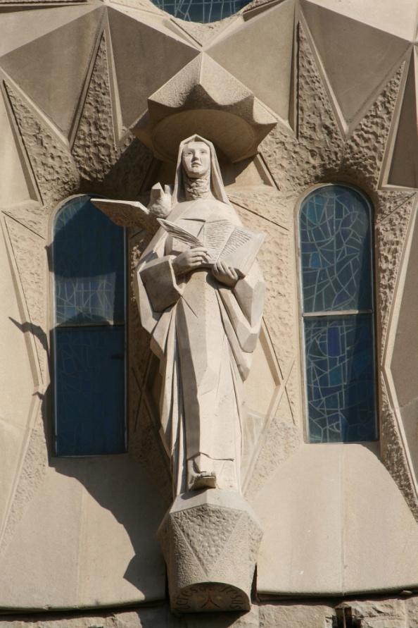 Santa Teresa (fachada norte de la Sagrada Familia en Barcelona)